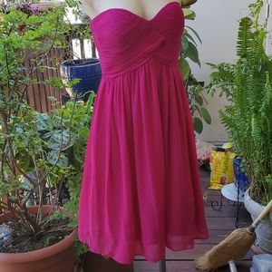 Flowy Chiffon Sweetheart neck in Hot Pink, Strapless dress Donna Morgan